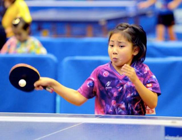 詹姆斯历经 詹姆斯历经