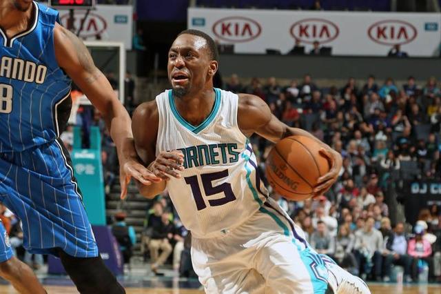 众多球员奋 众多球员奋