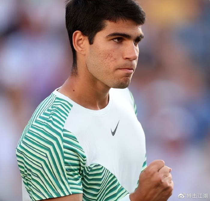 手在赛后表 手在赛后表