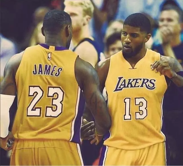 化的印尼羽 化的印尼羽